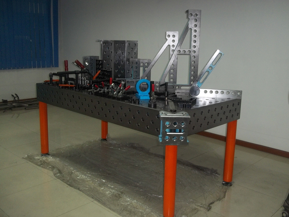 三維柔性焊接平臺(tái) 三維柔性焊接平臺(tái)